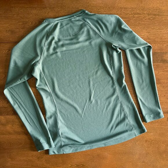 Patagonia sage green capilene midweight top S - Picture 8 of 8